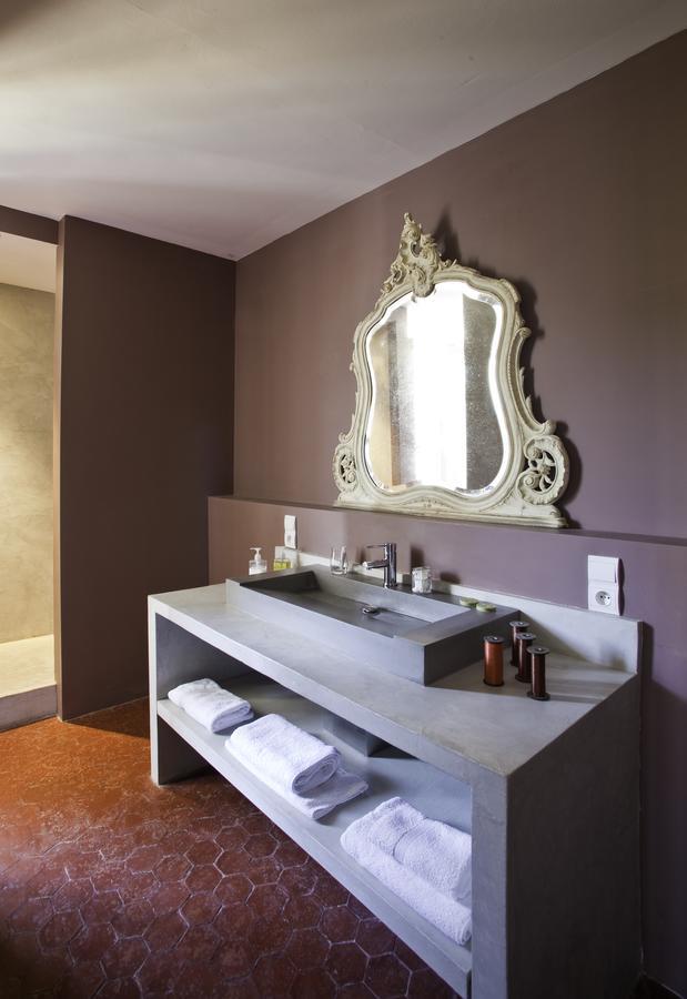 Maison D'Hotes , Ancien Hotel Des Colonnes リエ エクステリア 写真