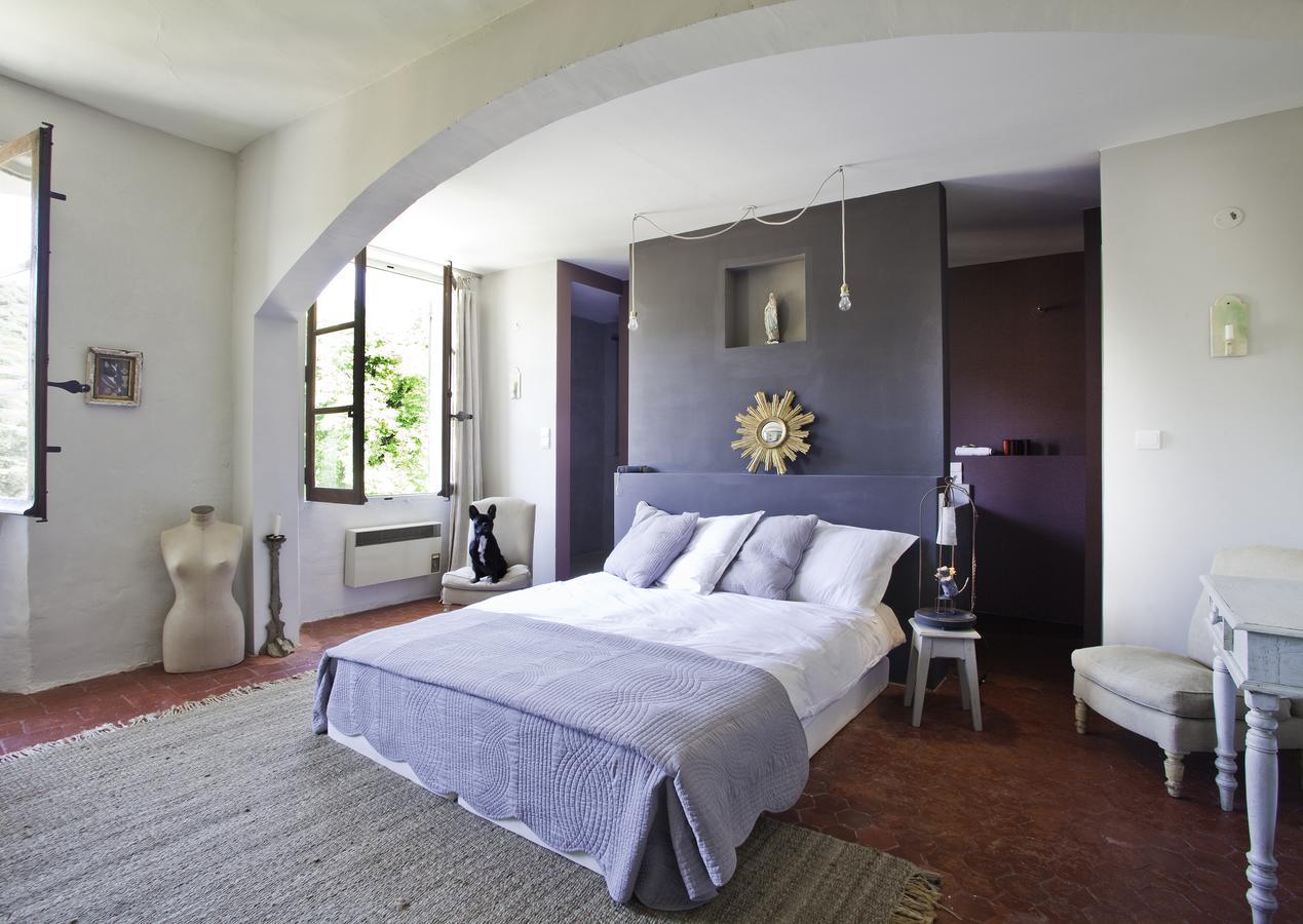Maison D'Hotes , Ancien Hotel Des Colonnes リエ エクステリア 写真